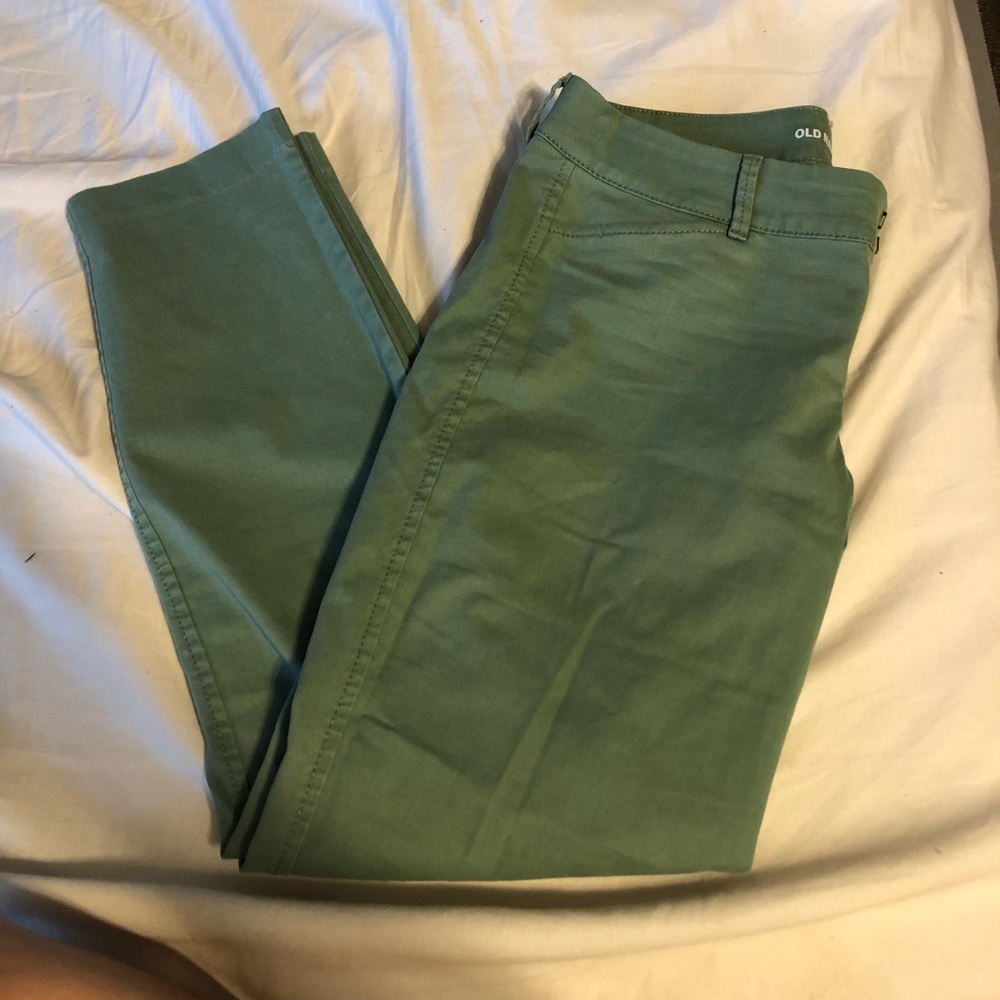 Brand new Old Navy Pixie Pants